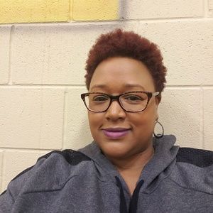 Meet your Posher, Shay